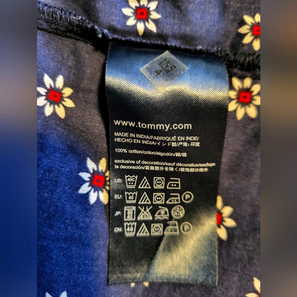 4 for $30 🌈 Tommy Hilfiger tie neck lace insert 3/4 sleeve flower top size XL - Picture 8 of 9